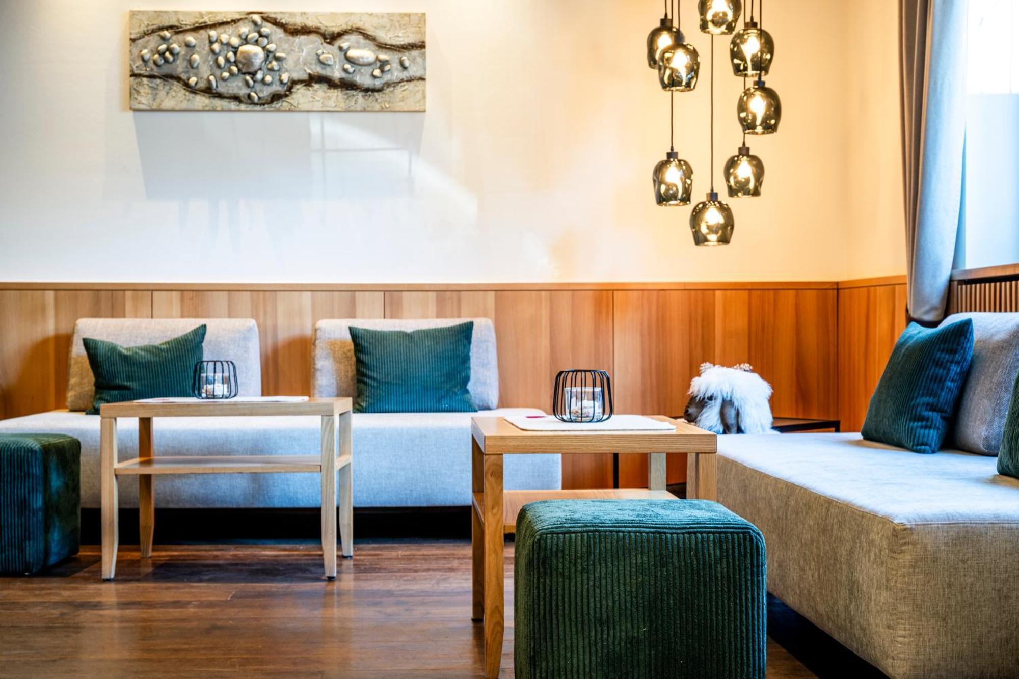 Family Hotel Posta Santa Cristina Val Gardena Kültér fotó
