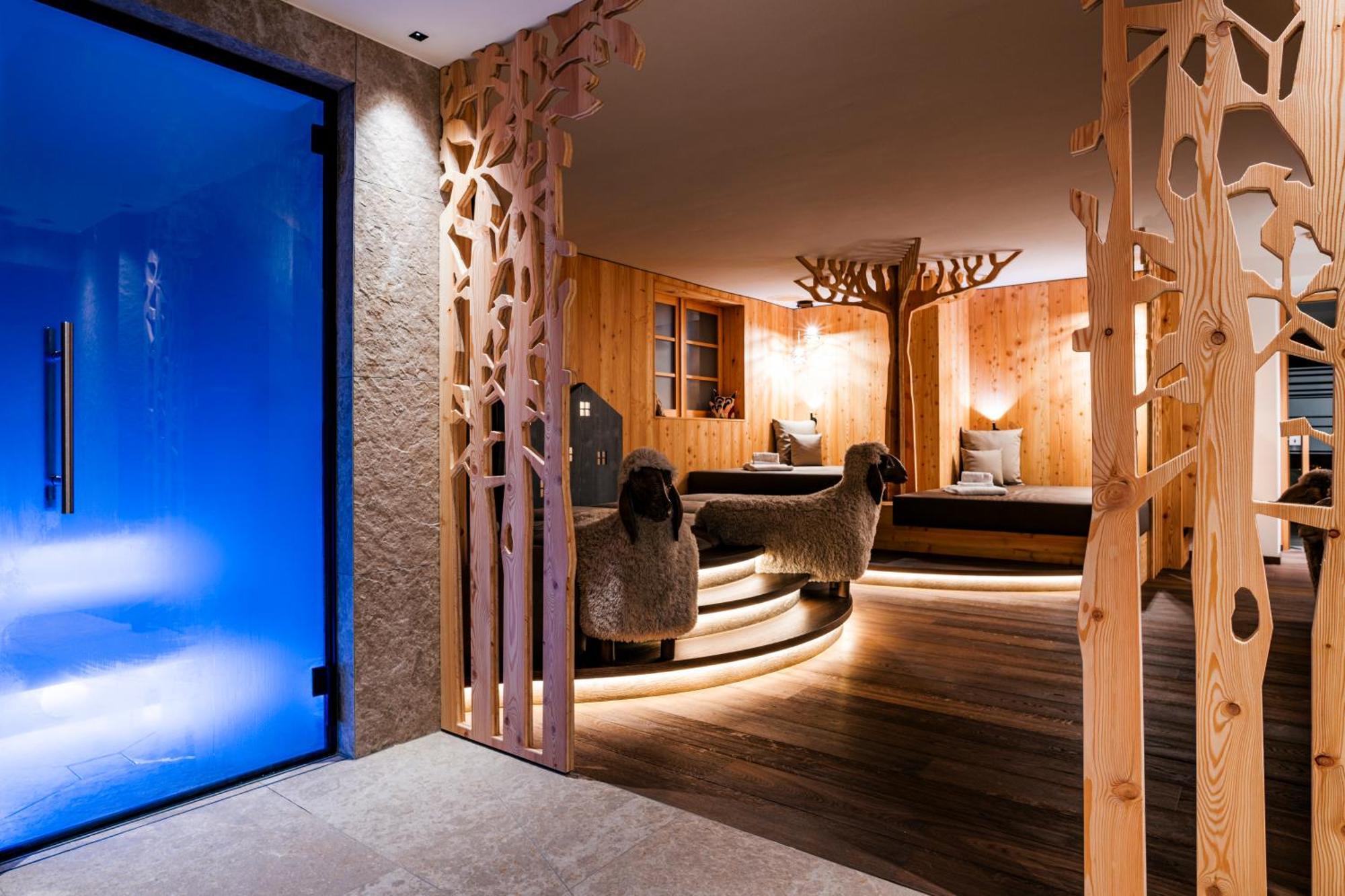 Family Hotel Posta Santa Cristina Val Gardena Kültér fotó