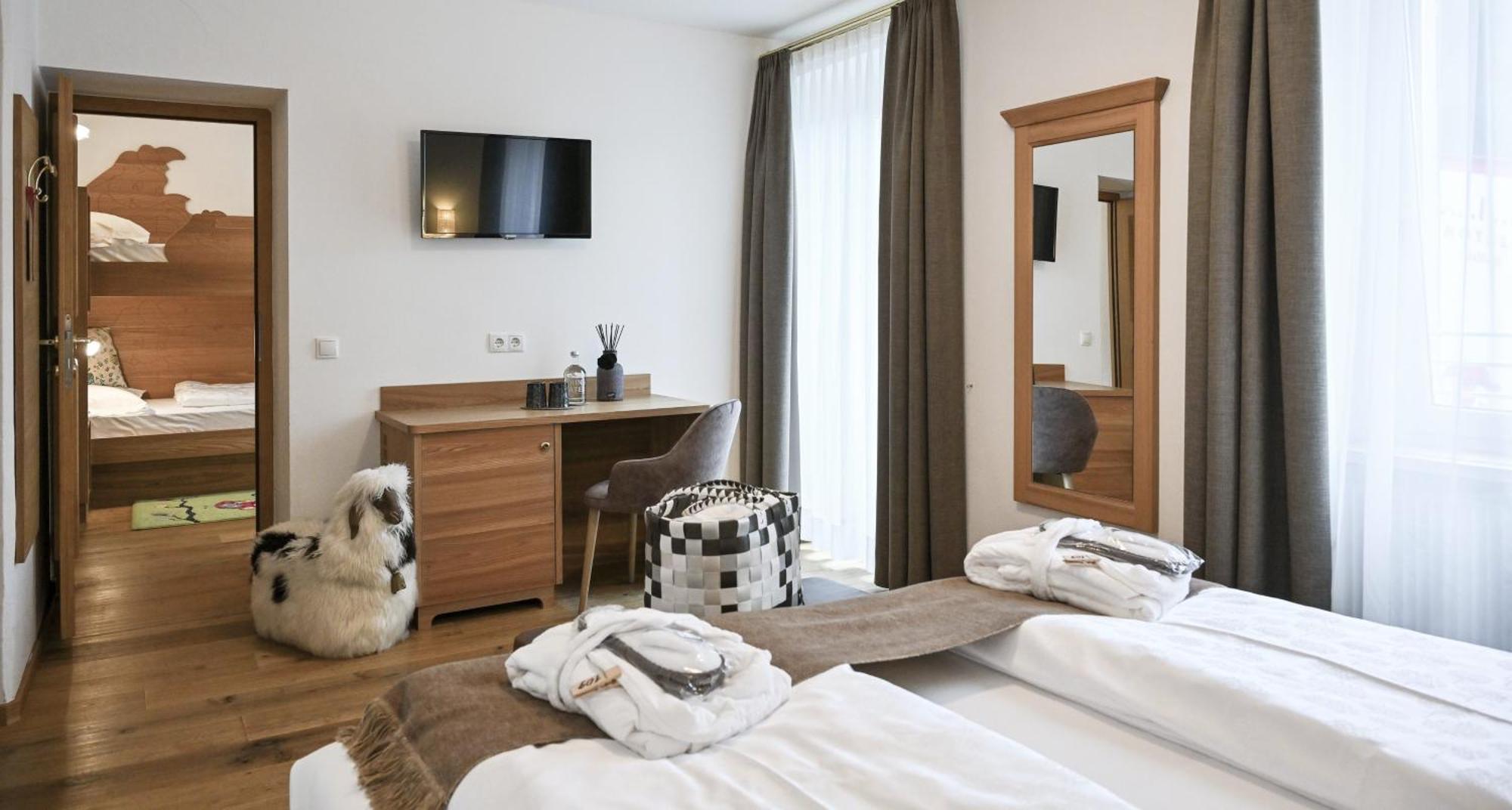 Family Hotel Posta Santa Cristina Val Gardena Kültér fotó