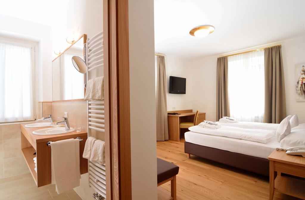 Family Hotel Posta Santa Cristina Val Gardena Kültér fotó