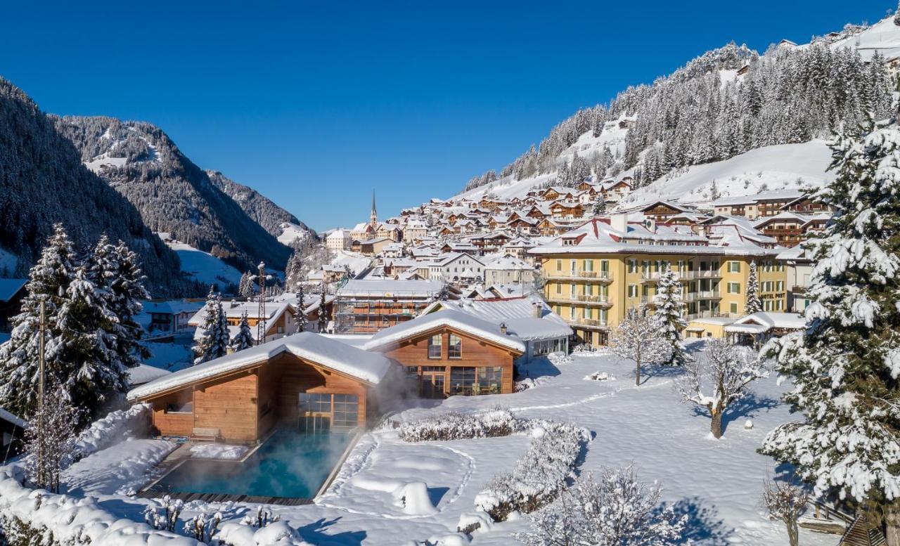 Family Hotel Posta Santa Cristina Val Gardena Kültér fotó